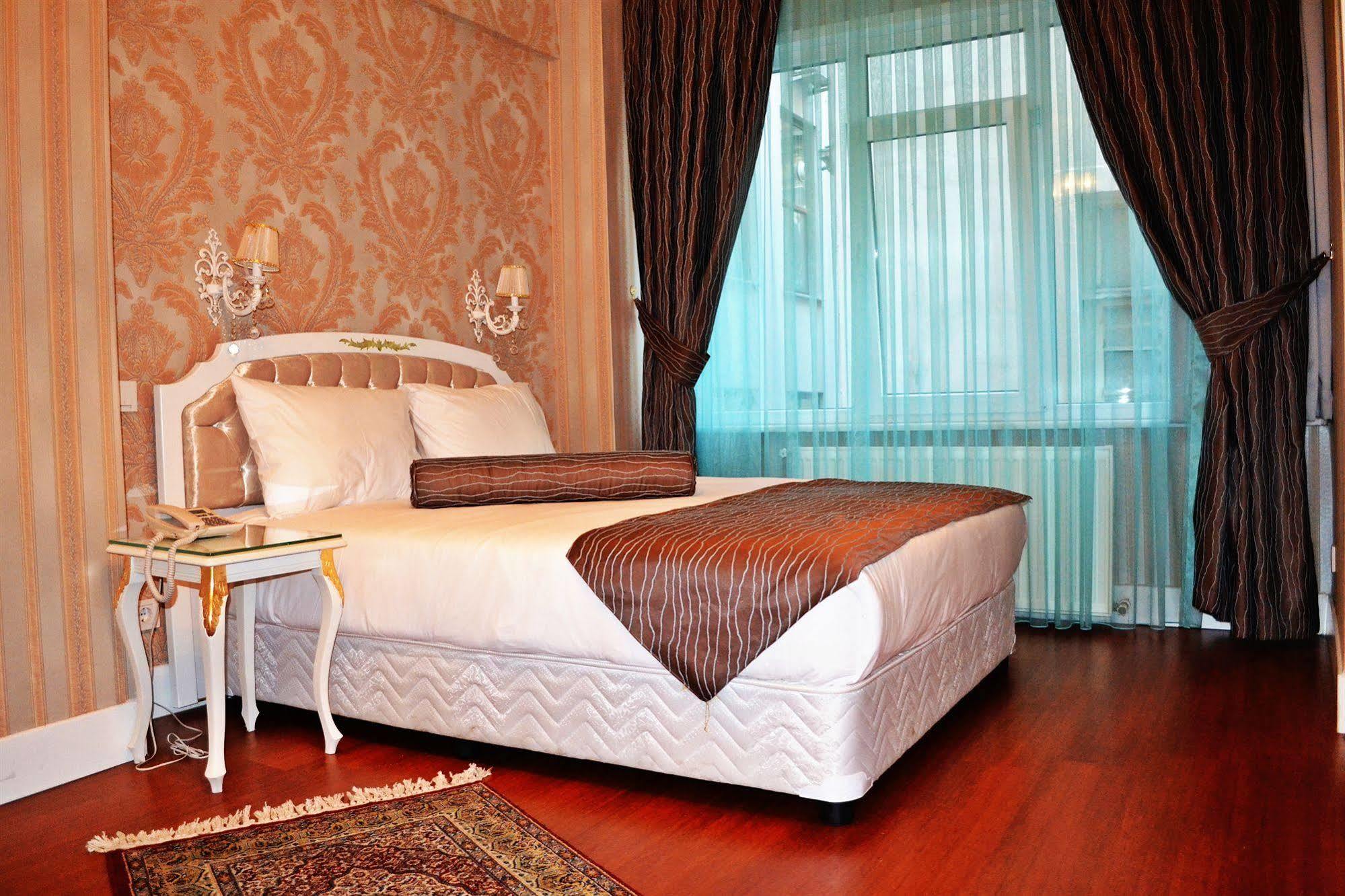 Alyon Hotel Taksim Istambul Extérieur photo